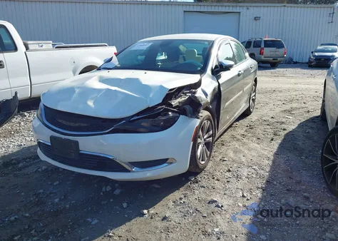 2015 Chrysler 200 Limited из США, поврежденный, VIN 1C3CCCAB6FN758379
